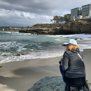 Meet your Posher, Laura